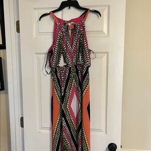New fun maxi dress. Small